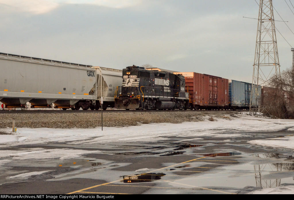 NS GP38-2 Locomotive making moves in the yard